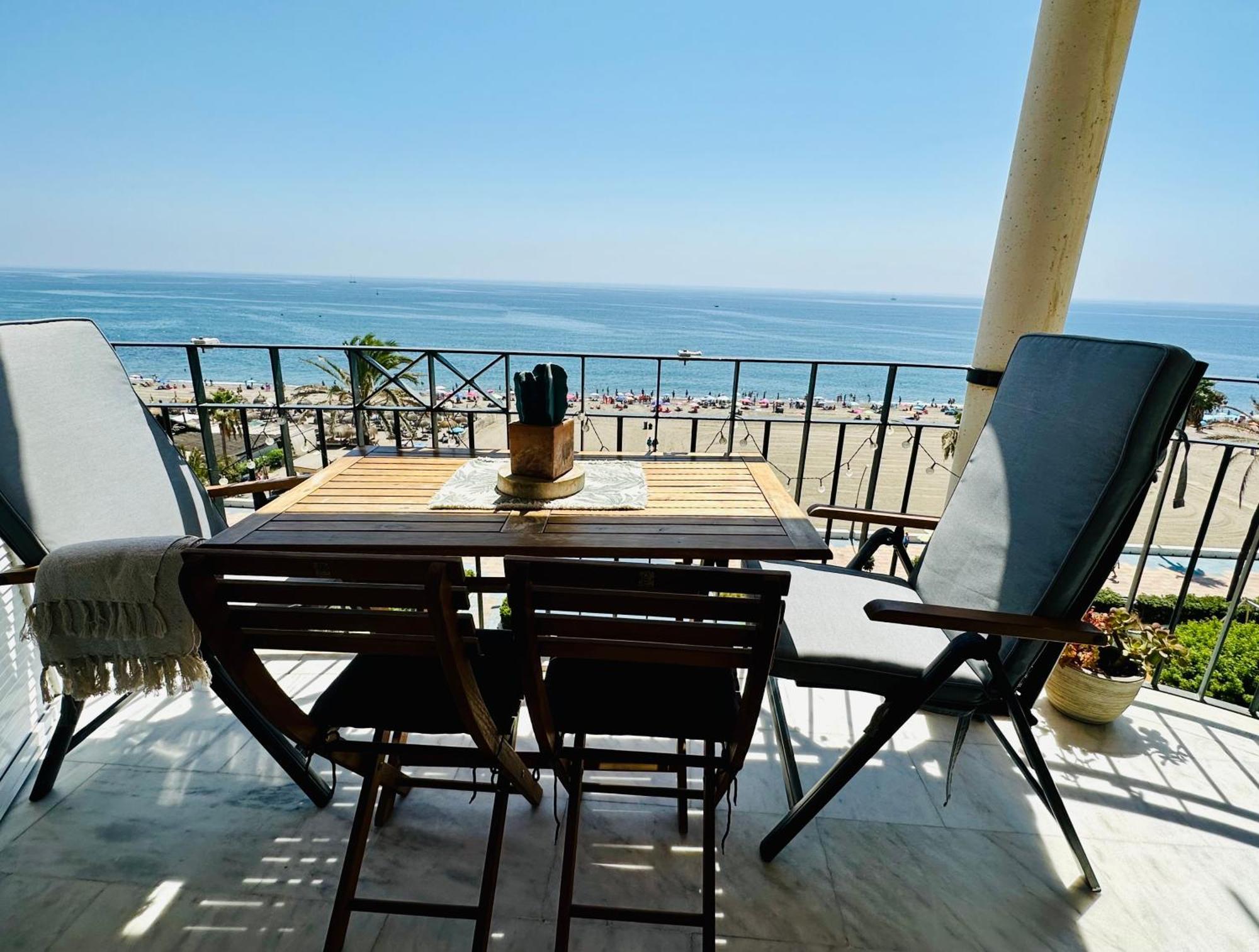 Pepe Beach Vista Al Mar Apartment Естепона Екстериор снимка